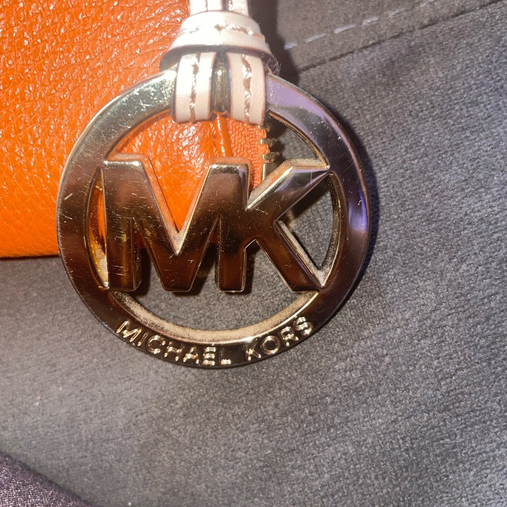 Orange Michael Kors Shoulder Purse w/ Beige Straps🧡